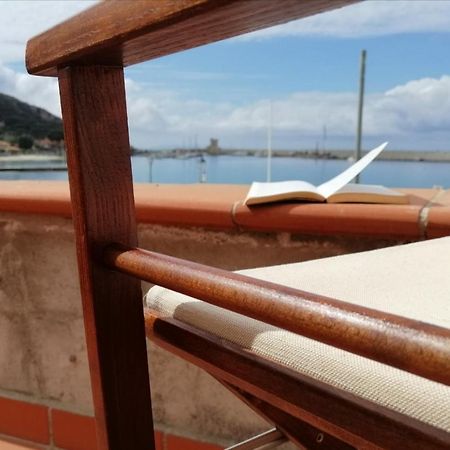 La Casina Di Alice Appartement Marciana Marina  Buitenkant foto