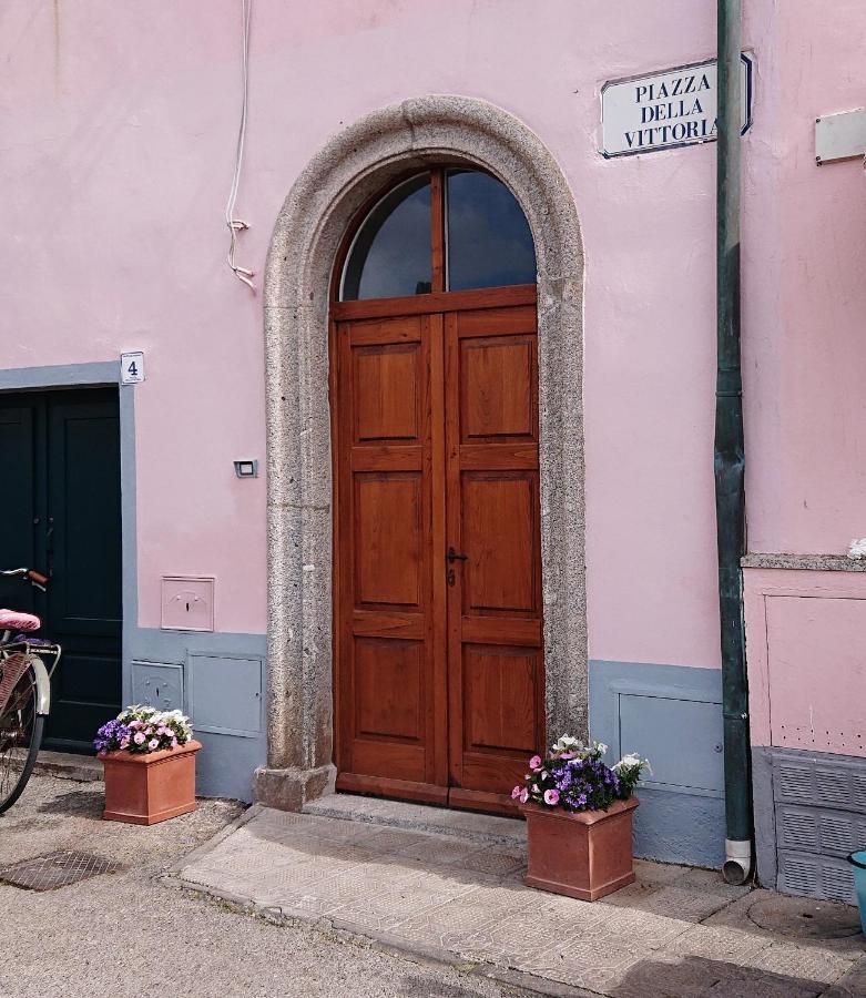 La Casina Di Alice Appartement Marciana Marina  Buitenkant foto