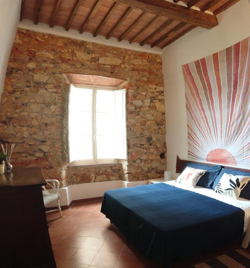 La Casina Di Alice Appartement Marciana Marina  Buitenkant foto