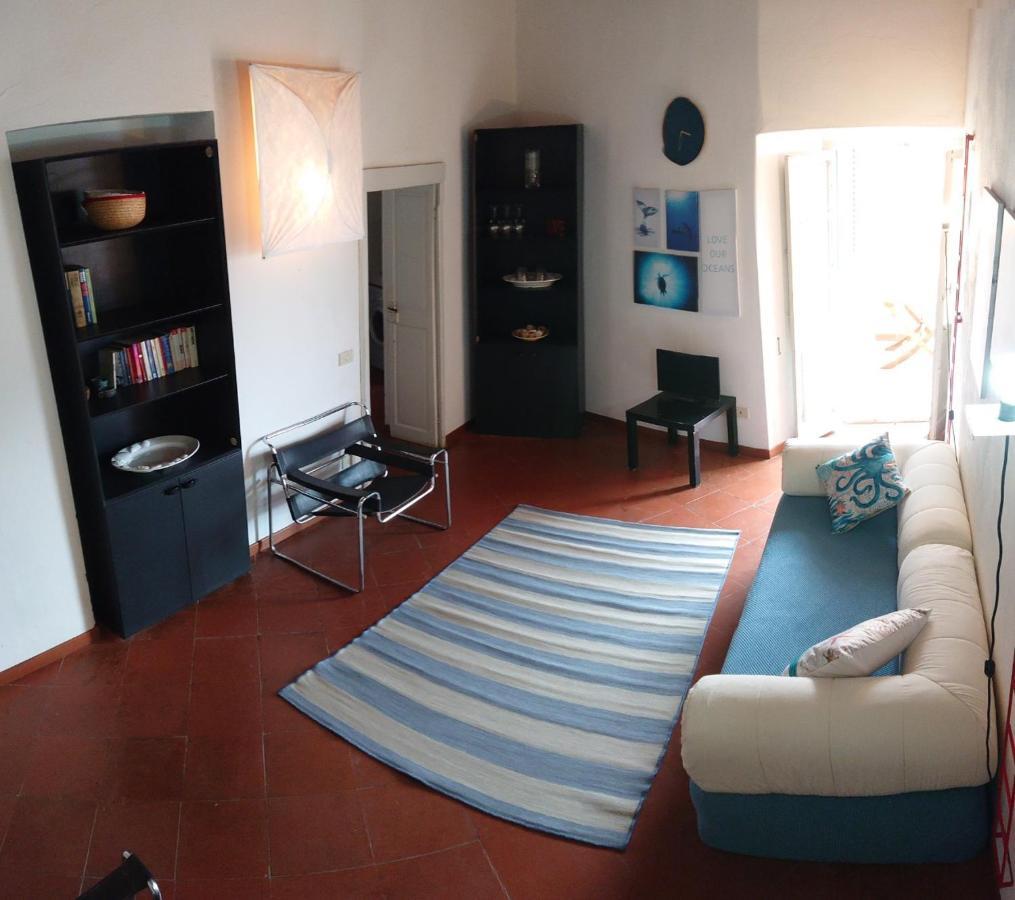 La Casina Di Alice Appartement Marciana Marina  Buitenkant foto