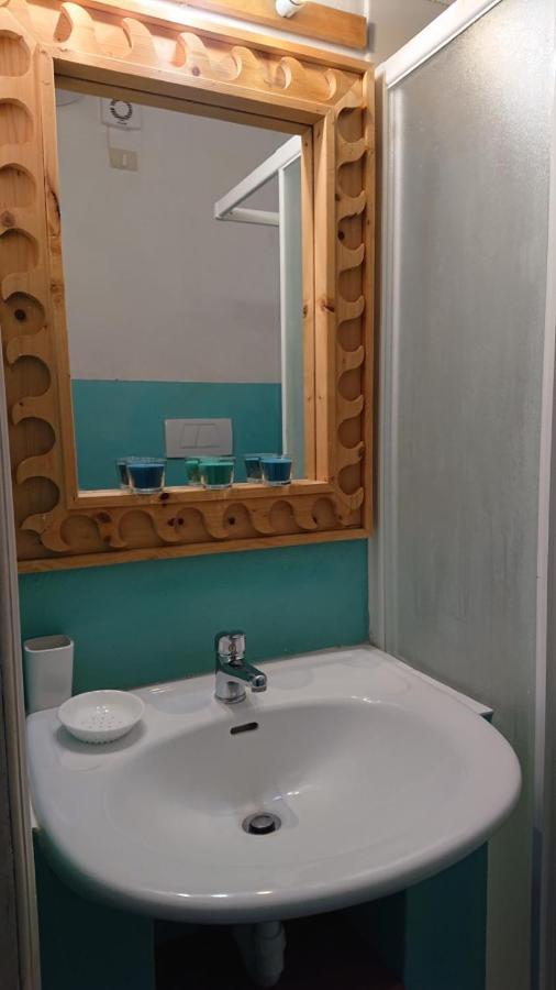 La Casina Di Alice Appartement Marciana Marina  Buitenkant foto