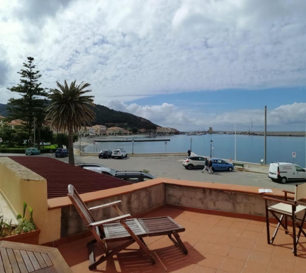 La Casina Di Alice Appartement Marciana Marina  Buitenkant foto