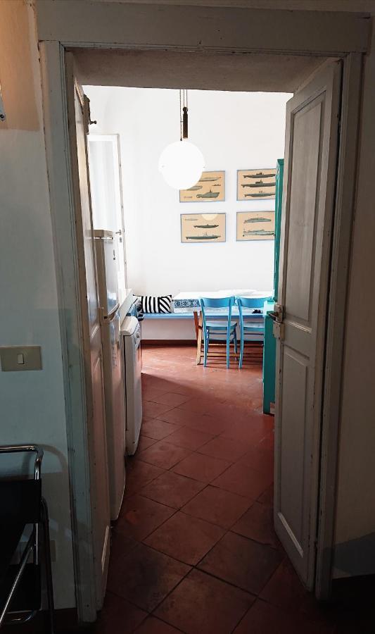 La Casina Di Alice Appartement Marciana Marina  Buitenkant foto