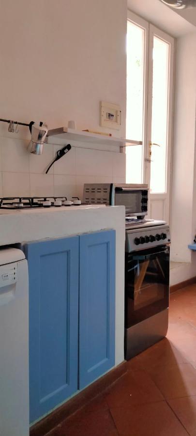 La Casina Di Alice Appartement Marciana Marina  Buitenkant foto